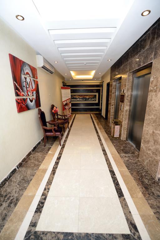 Hotelier Suites Riyad Dış mekan fotoğraf