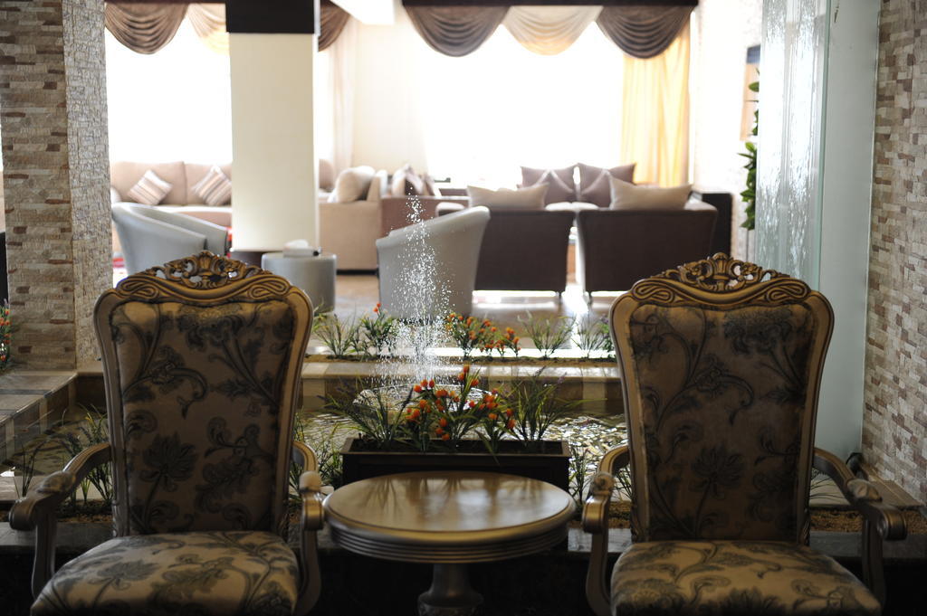 Hotelier Suites Riyad Dış mekan fotoğraf