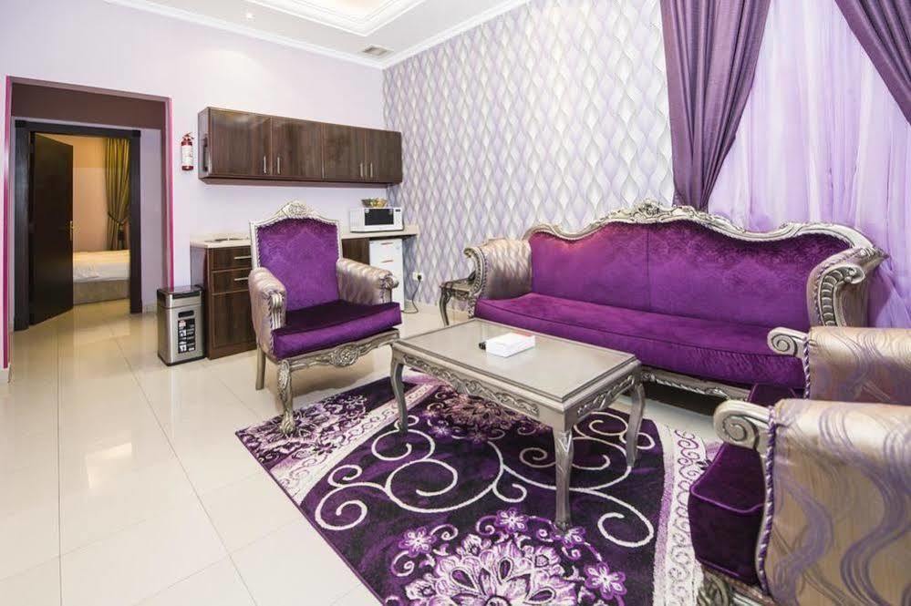 Hotelier Suites Riyad Dış mekan fotoğraf